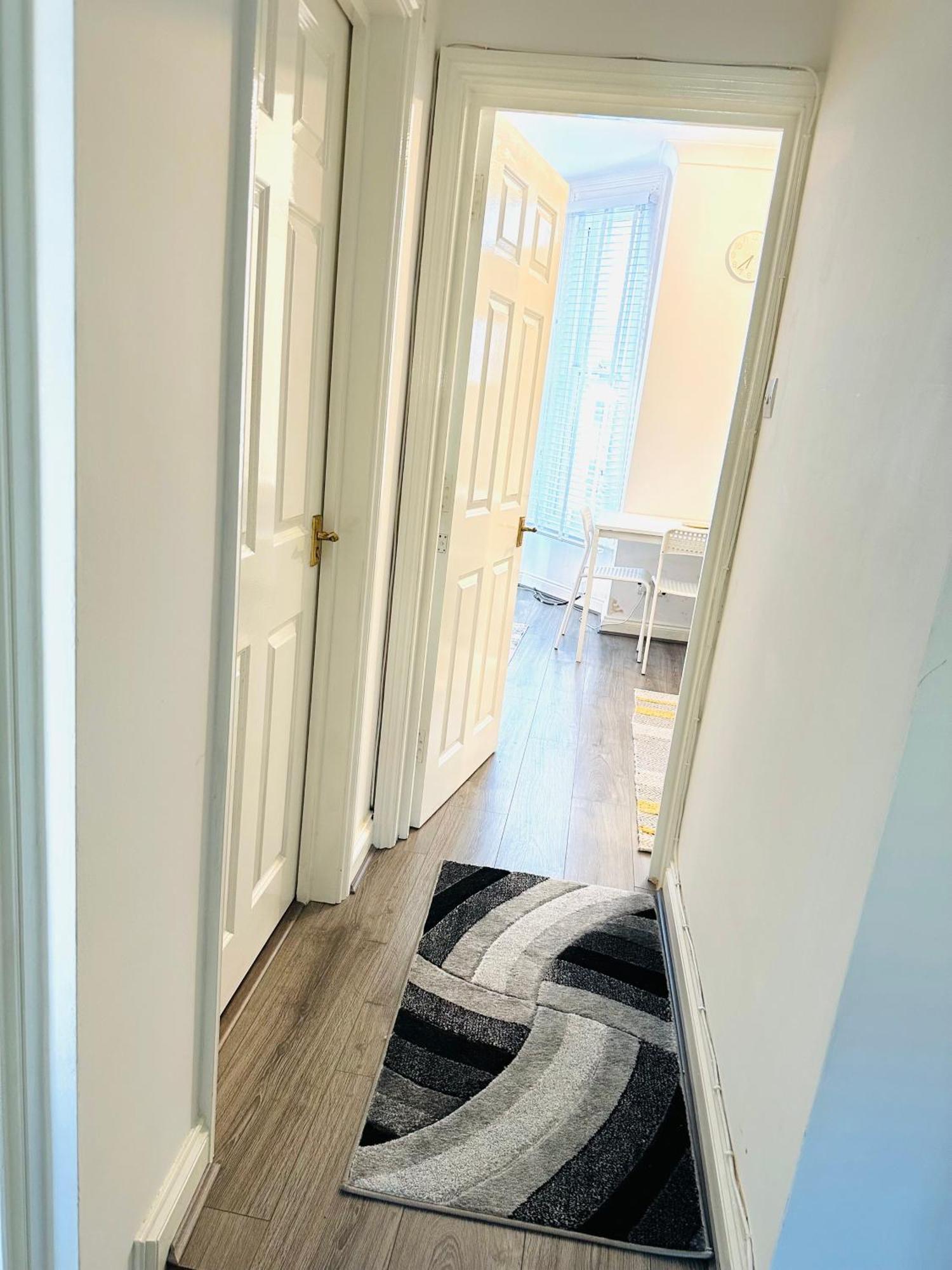 A Modern 2 Bedroom Seaside Apartment Χέιστινγκς Εξωτερικό φωτογραφία